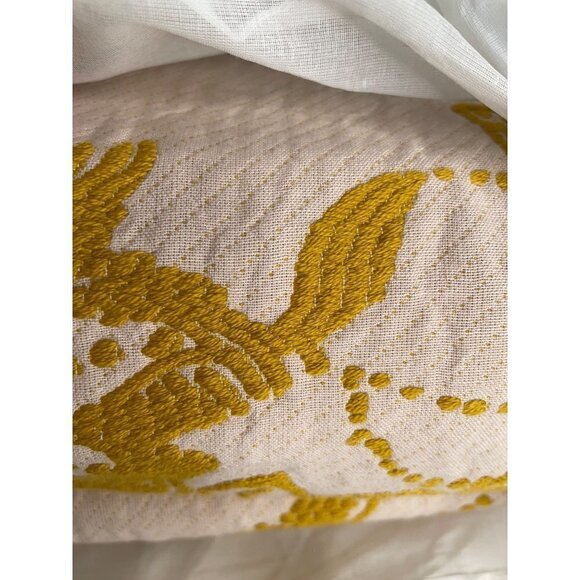 Anthropologie Jacquard Woven Porte Bonheur Twin Duvet Cover Gold Yellow Blooms - Picture 6 of 6